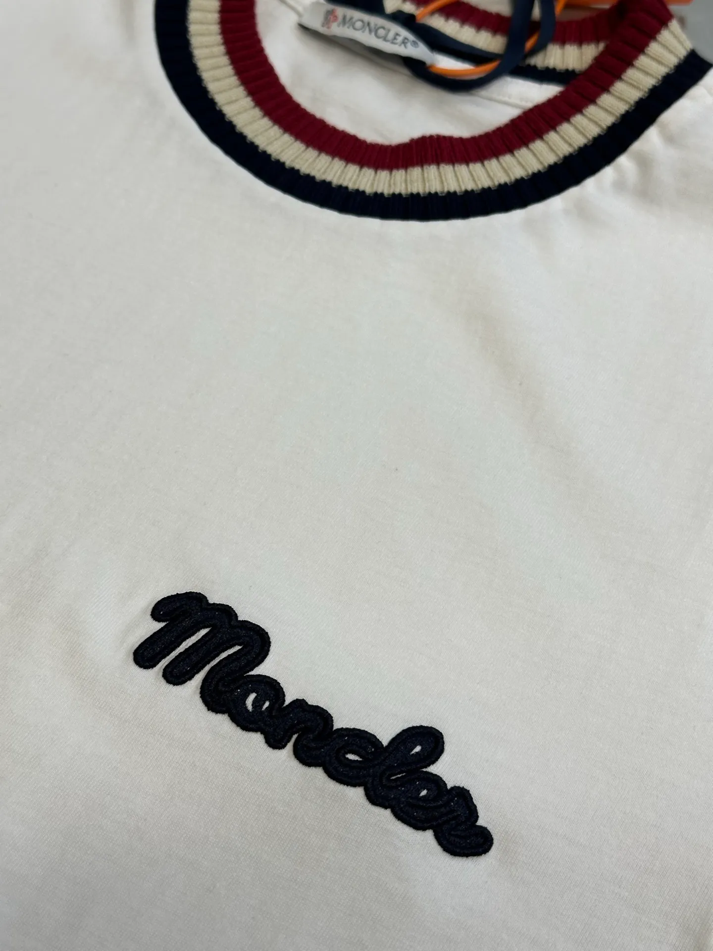 Moncler ， ， Moncler ， ， 。 ， ， Moncler 。 ， ， ， ， ， 。 size：s m l xl